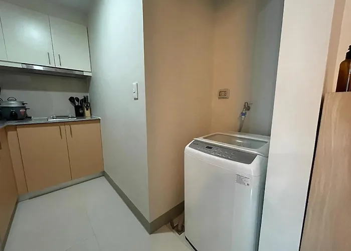 Apartamento Tropical 1br Uptown Parksuites Bgc With Netflix 200mbps *