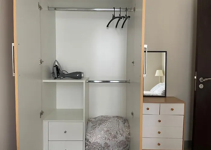 Apartamento Tropical 1br Uptown Parksuites Bgc With Netflix 200mbps *