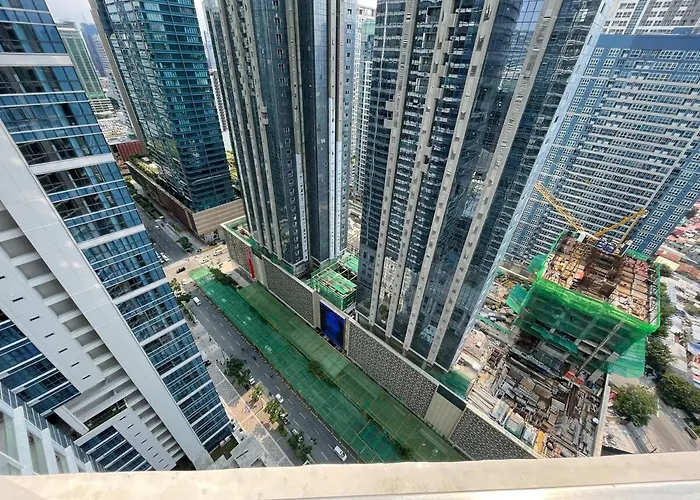 Apartamento Tropical 1br Uptown Parksuites Bgc With Netflix 200mbps